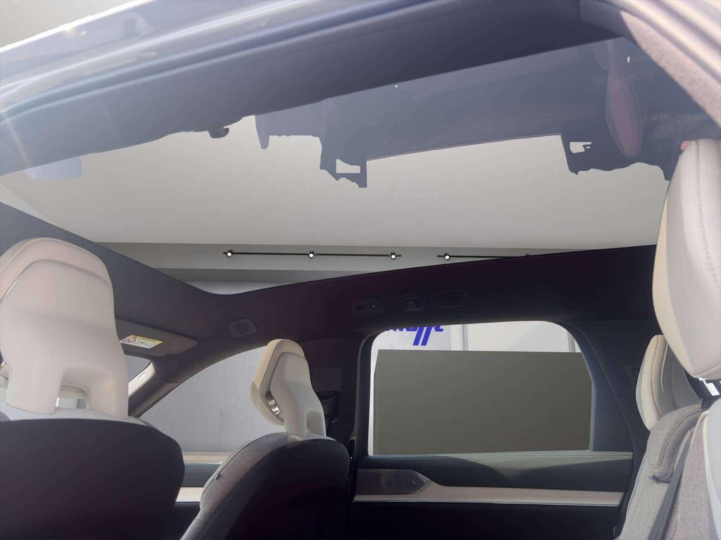 Volvo EX90
