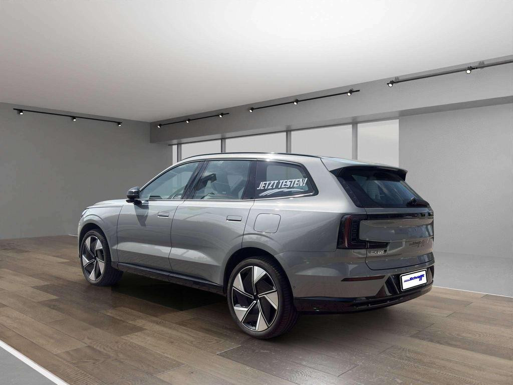 Volvo EX90