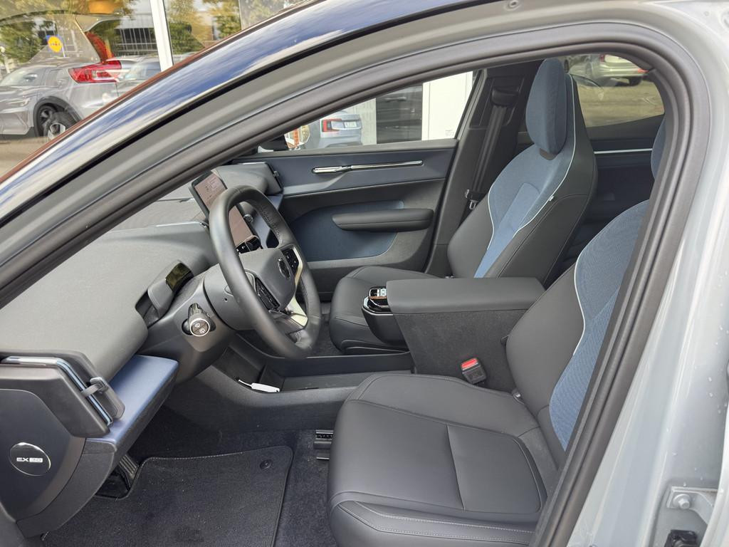 Volvo EX30