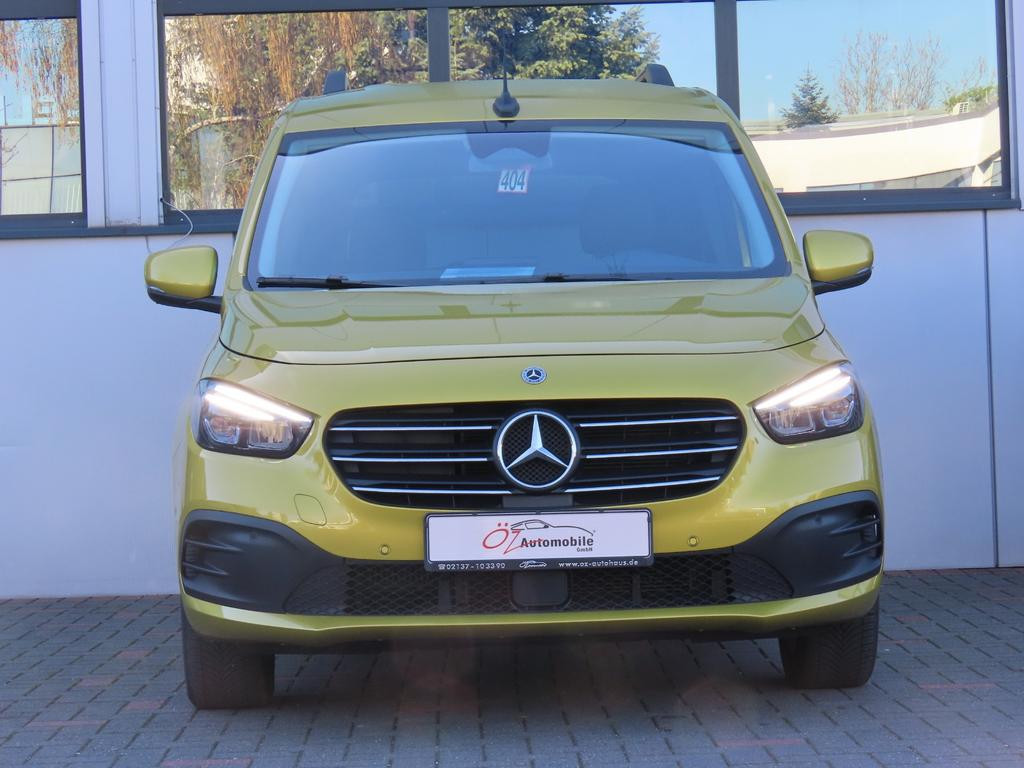 Mercedes-Benz T 180 T 180 Alcantara Sitzheizung Navigation Kamera