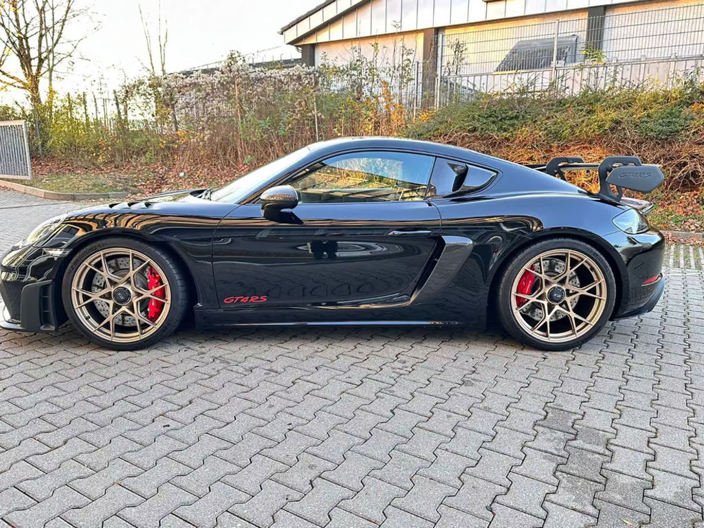 Porsche Cayman