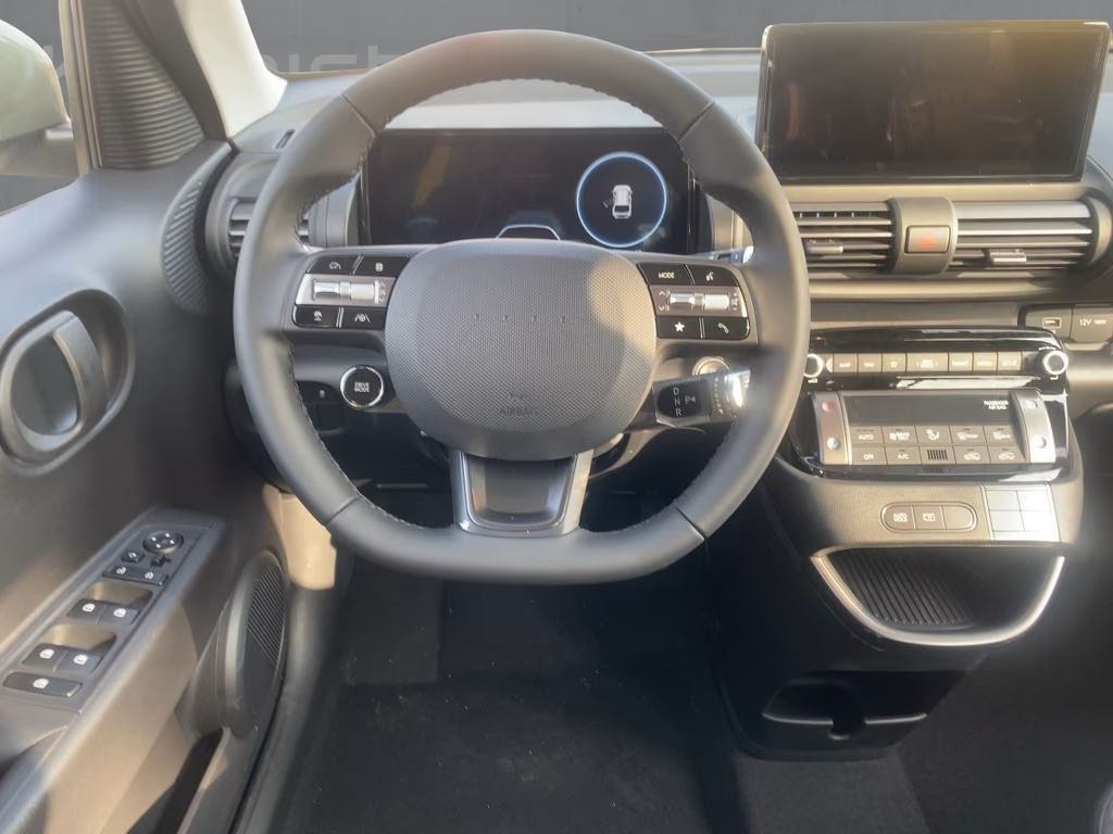Hyundai INSTER