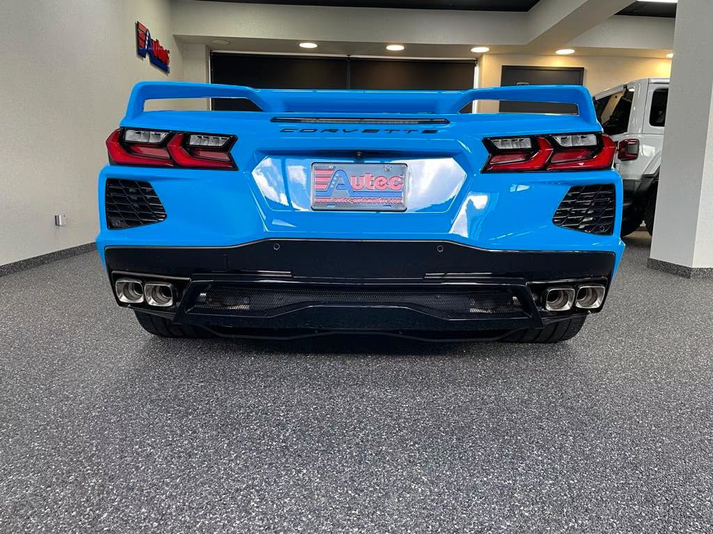 Corvette C8