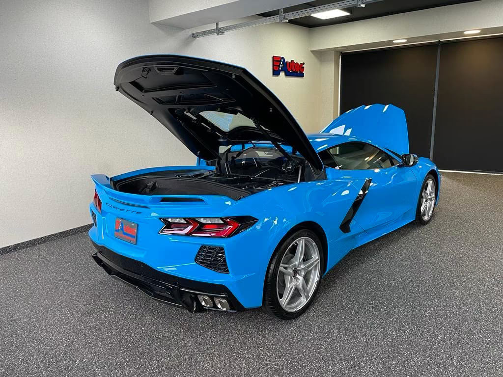 Corvette C8