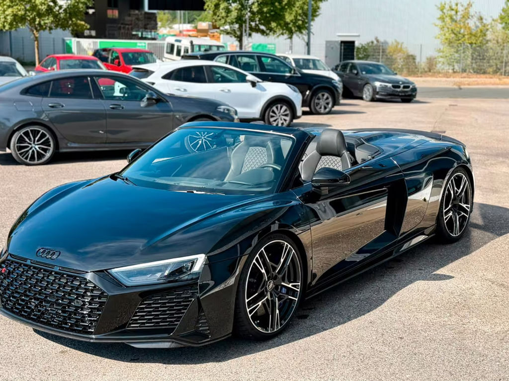 Audi R8