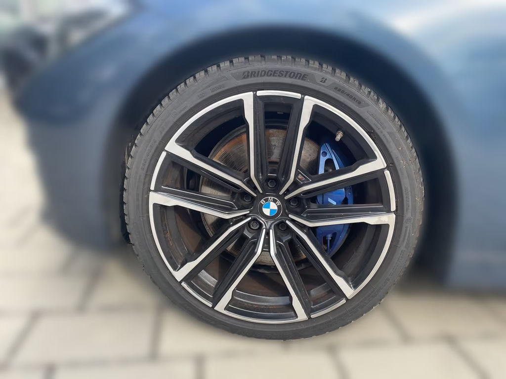 BMW M440