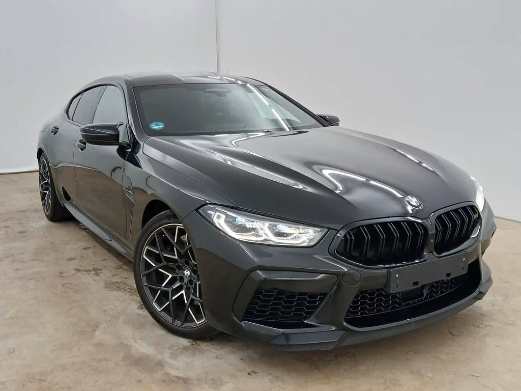 BMW M8