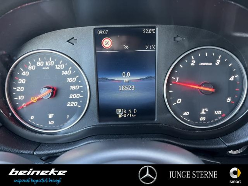 Mercedes-Benz T 180