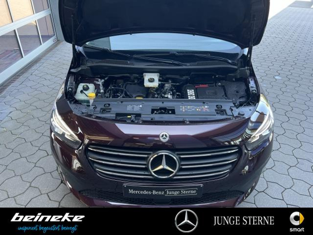 Mercedes-Benz T 180