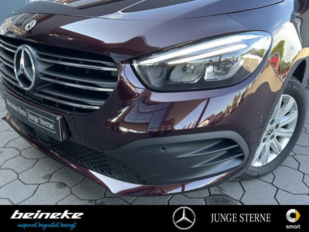Mercedes-Benz T 180