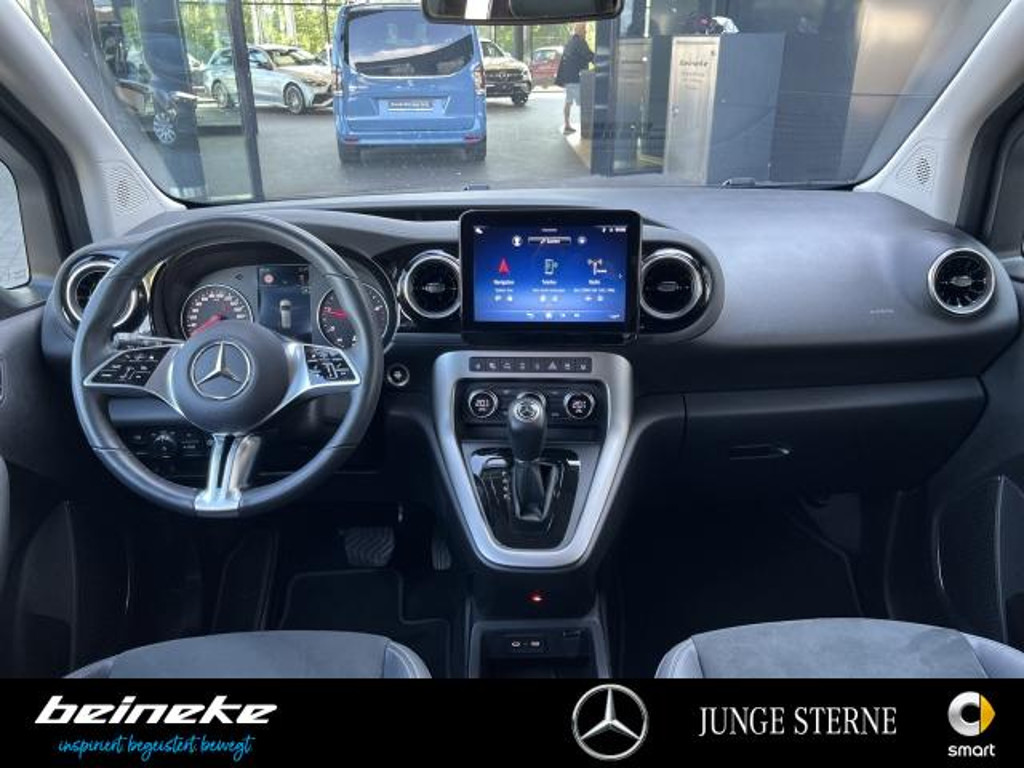 Mercedes-Benz T 180
