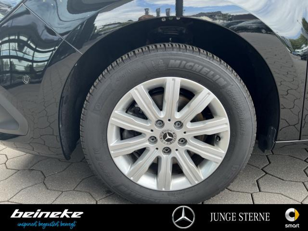 Mercedes-Benz T 180
