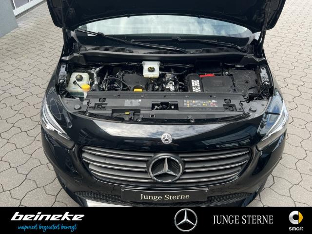 Mercedes-Benz T 180