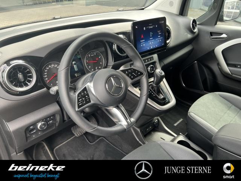 Mercedes-Benz T 180