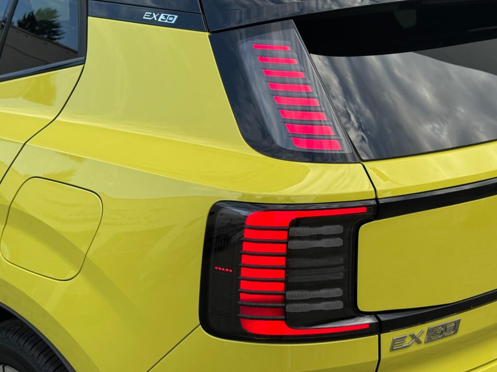 Volvo EX30