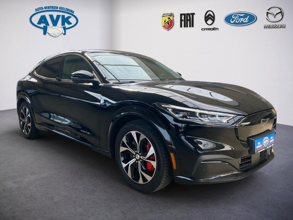 Ford Mustang Mach-E AWD Premium