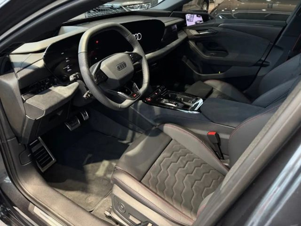 Audi S6 e-tron