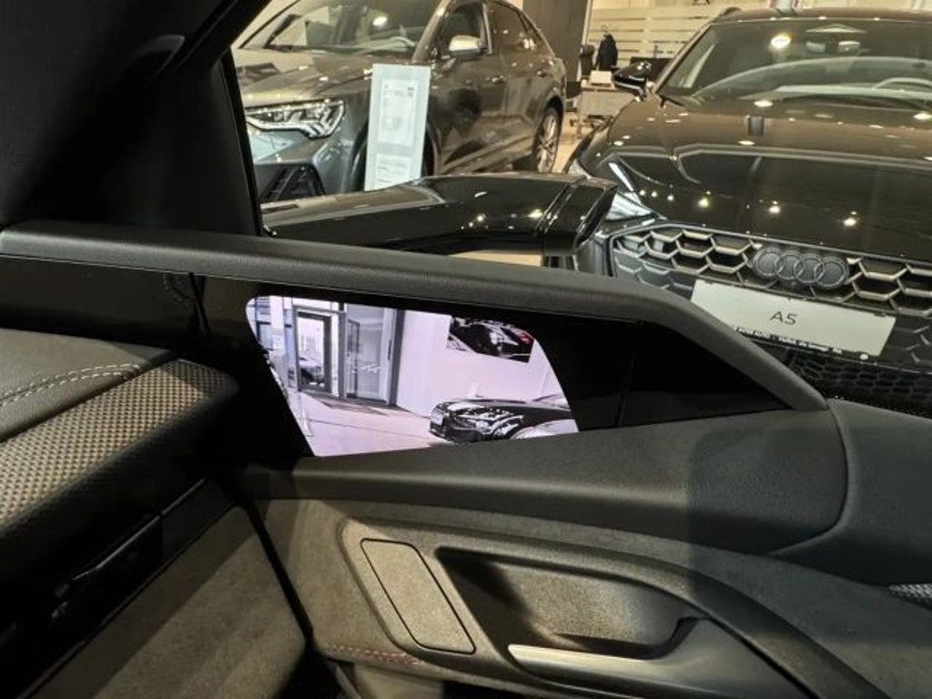 Audi S6 e-tron