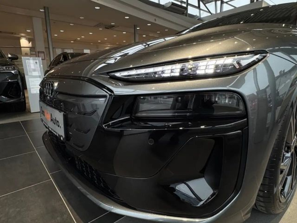 Audi S6 e-tron