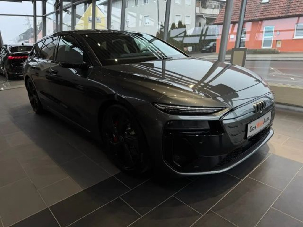 Audi S6 e-tron