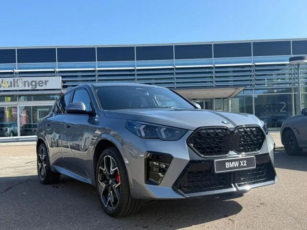 BMW X2