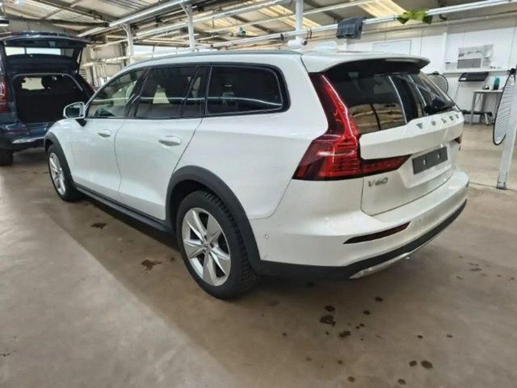 Volvo V60 Cross Country