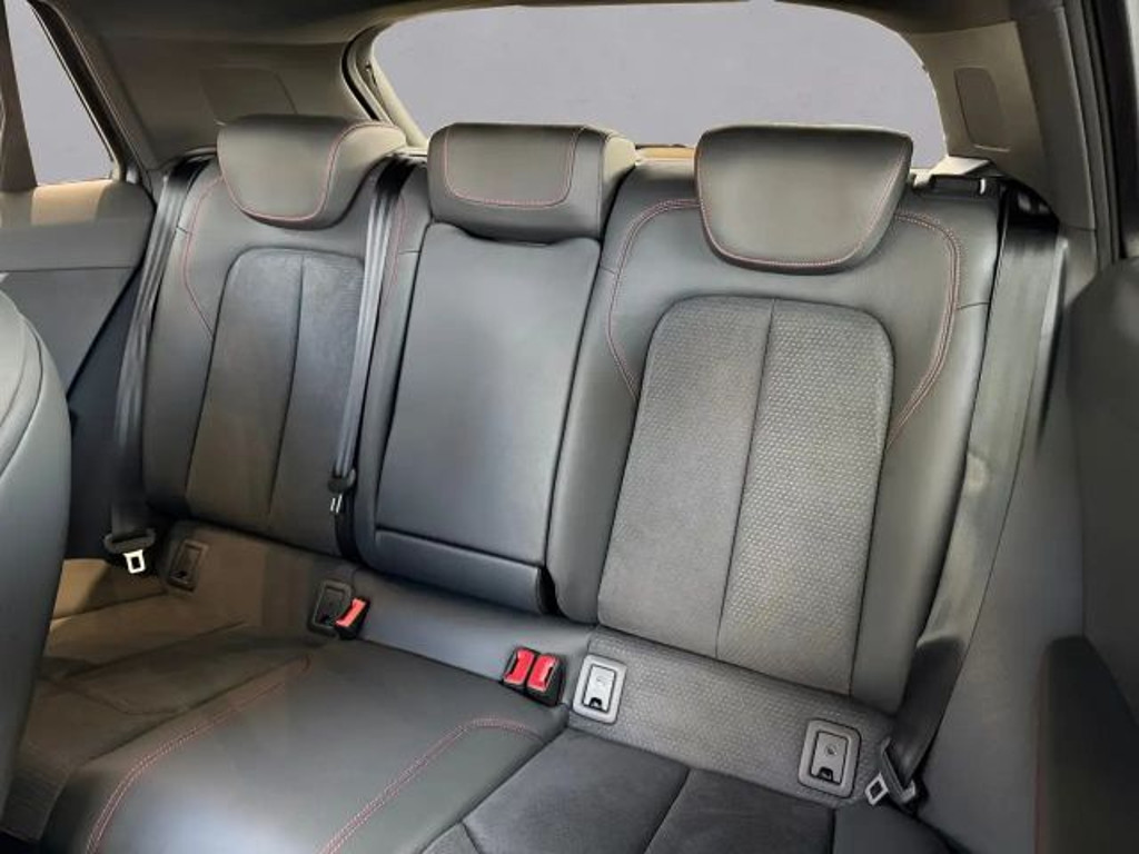 Audi SQ2