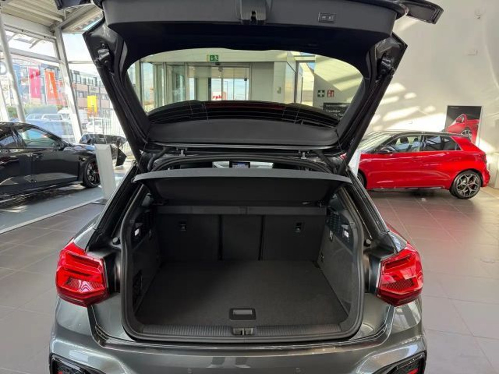 Audi SQ2