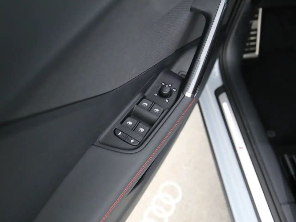 Audi SQ2