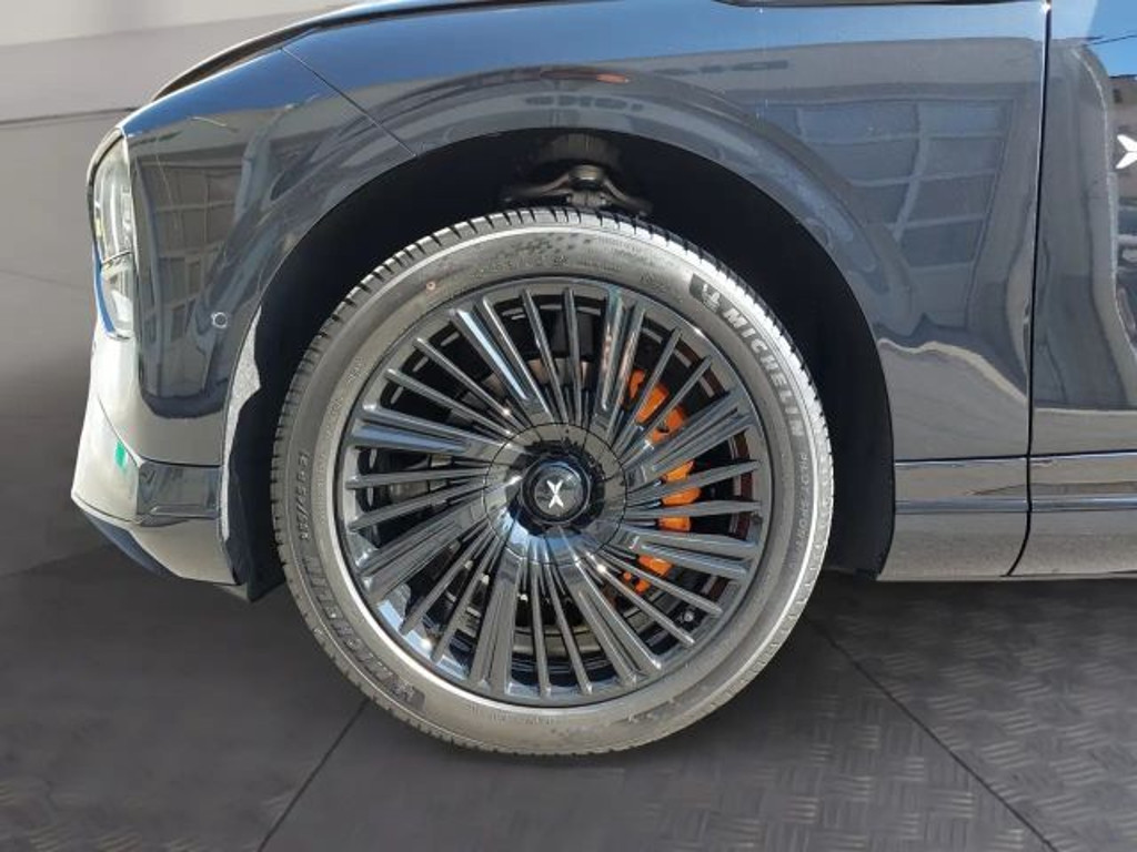 Xpeng G9