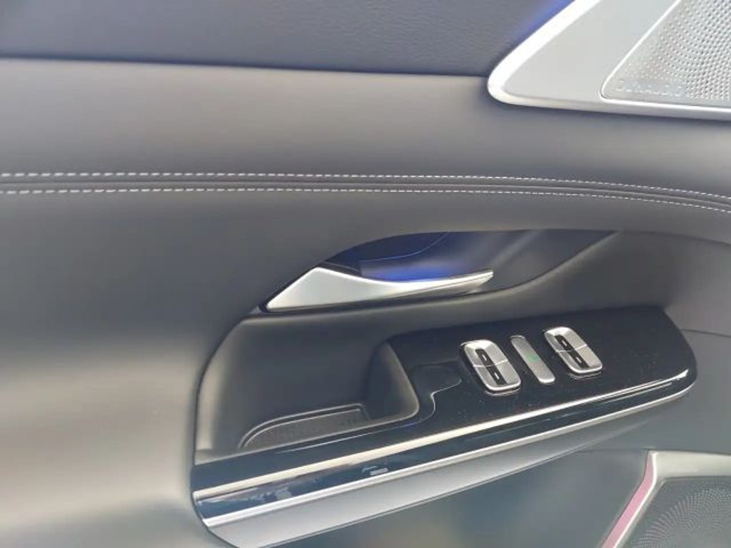 Xpeng G9