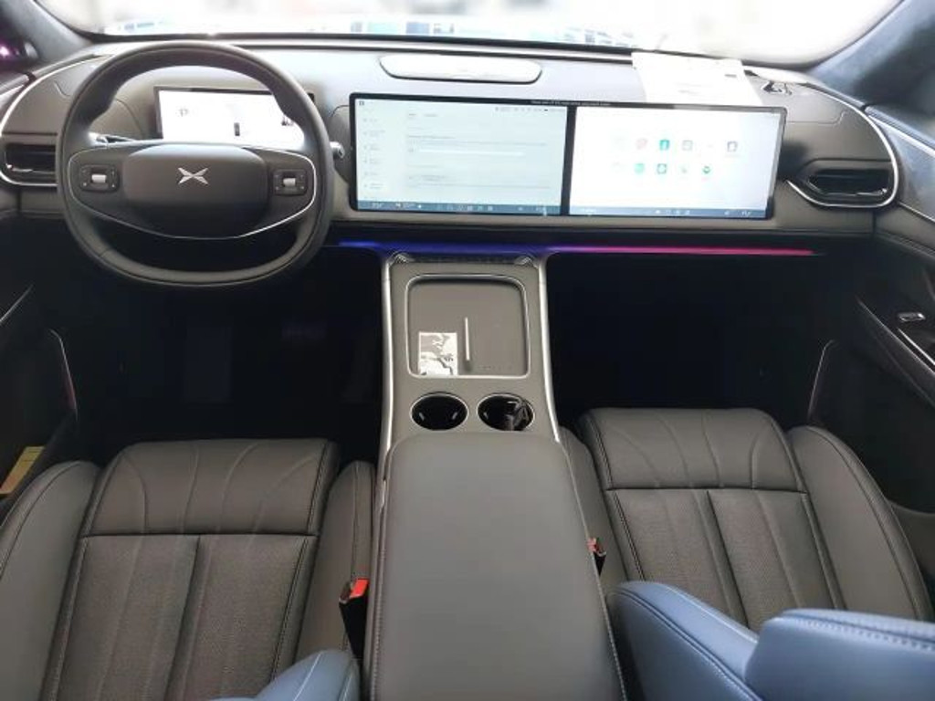 Xpeng G9