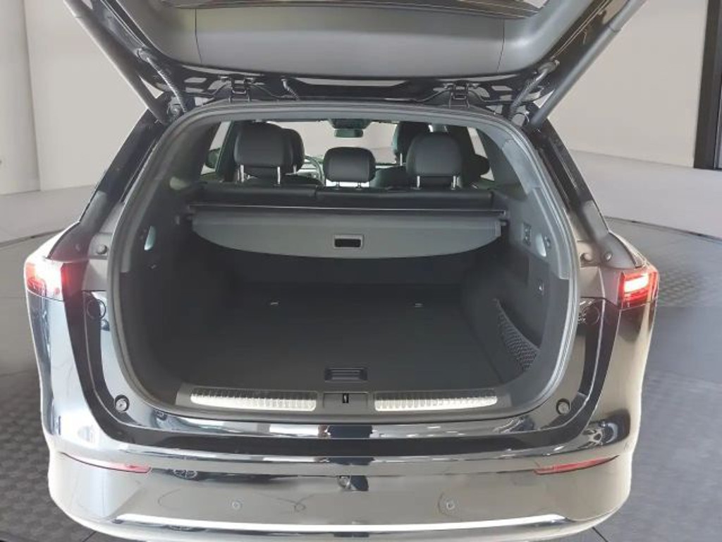 Xpeng G9