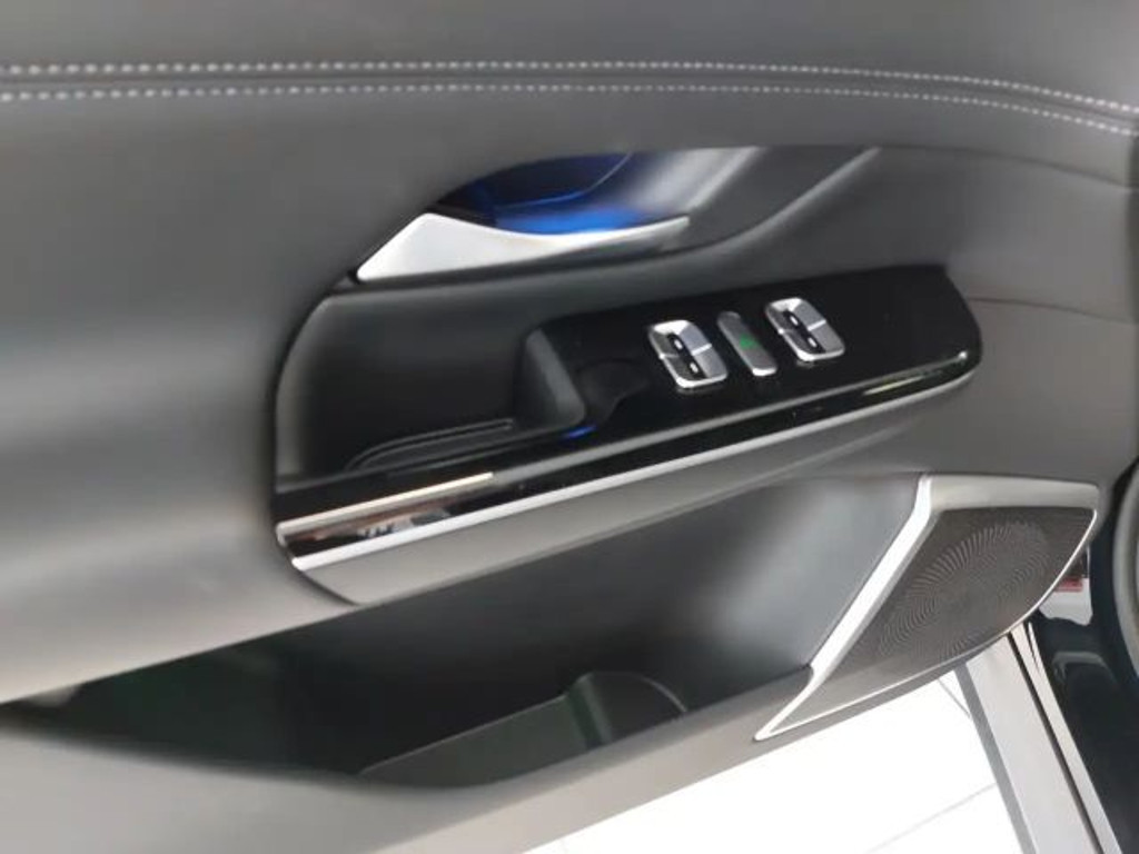 Xpeng G9