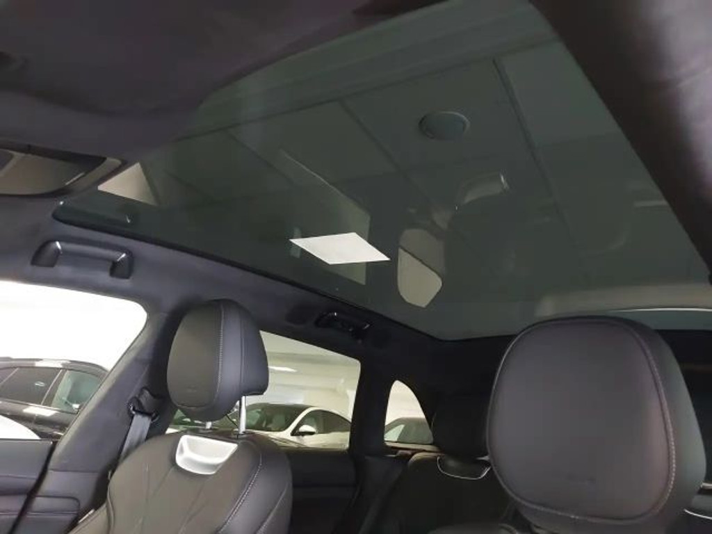 Xpeng G9
