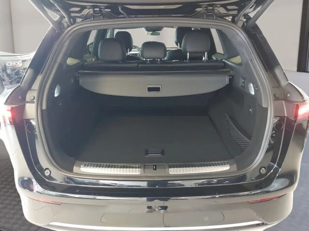 Xpeng G9