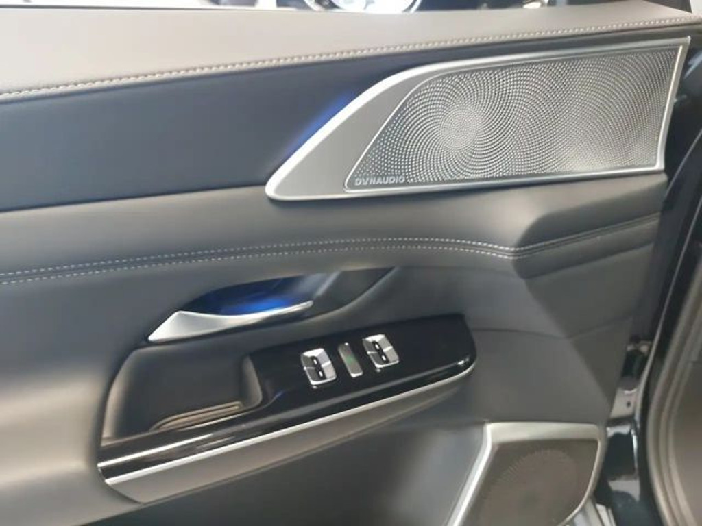 Xpeng G9