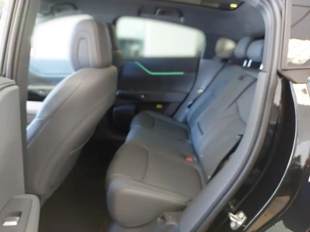 Xpeng G6
