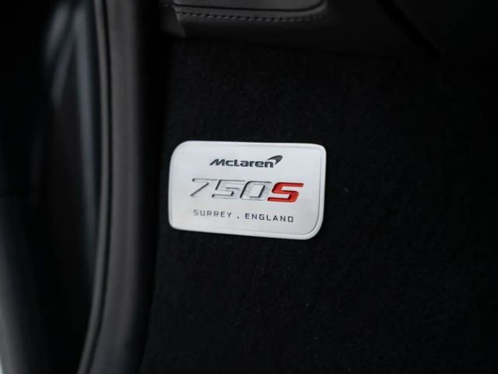 McLaren 750S