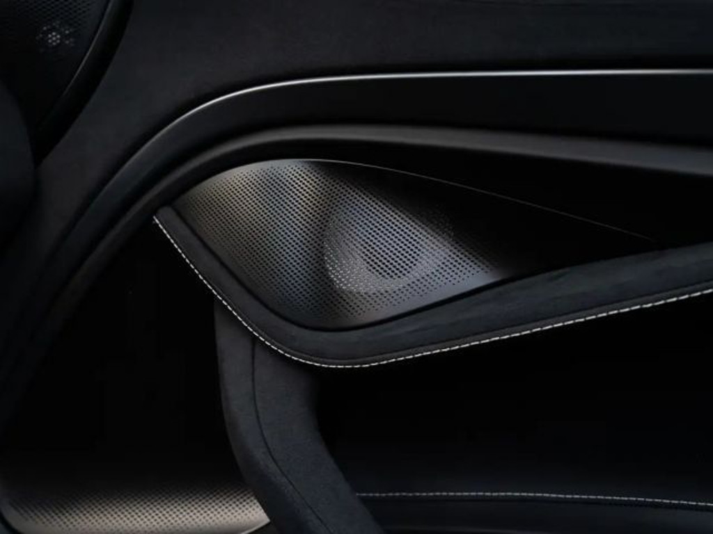 McLaren 750S