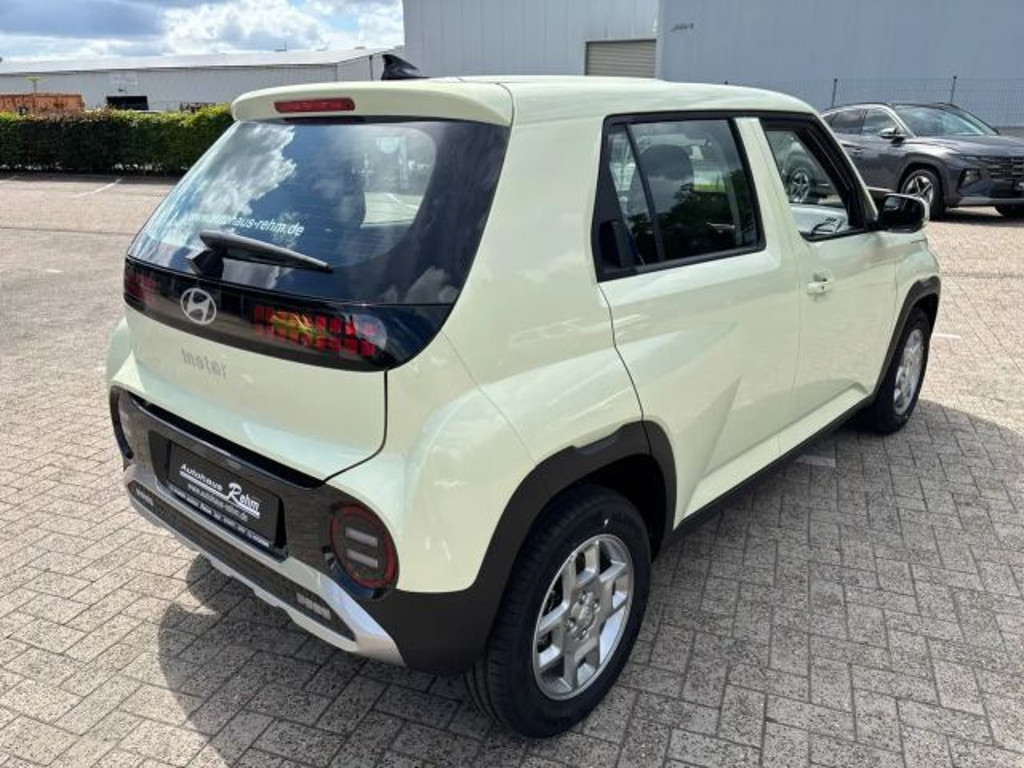 Hyundai INSTER