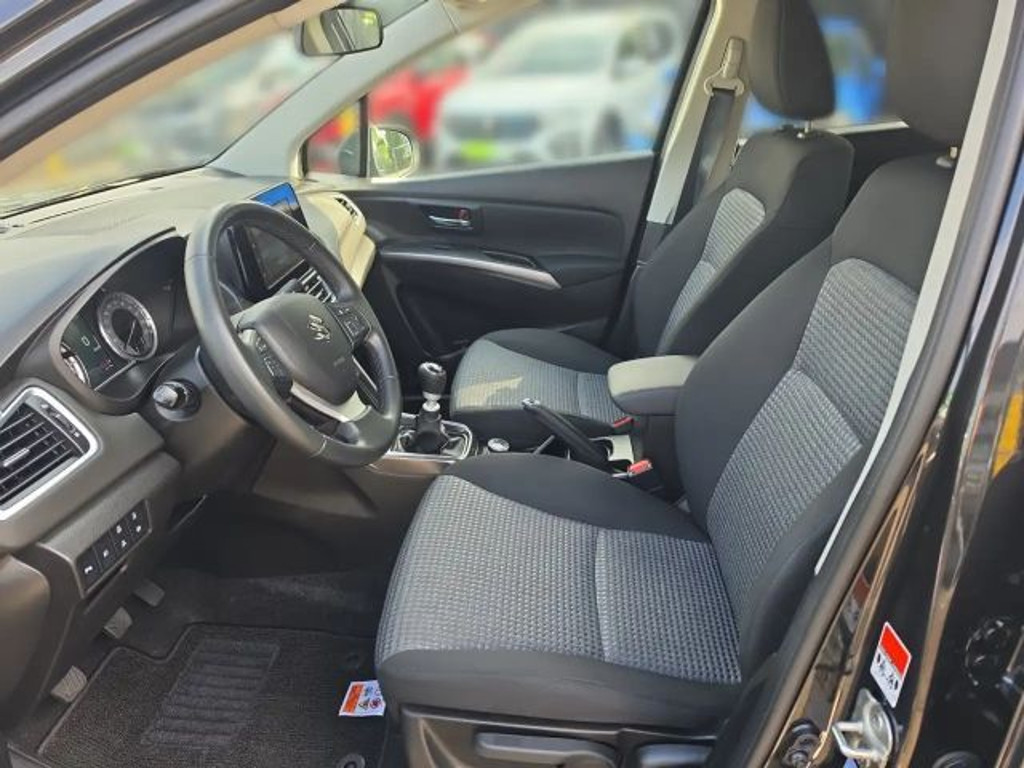 Suzuki S-Cross