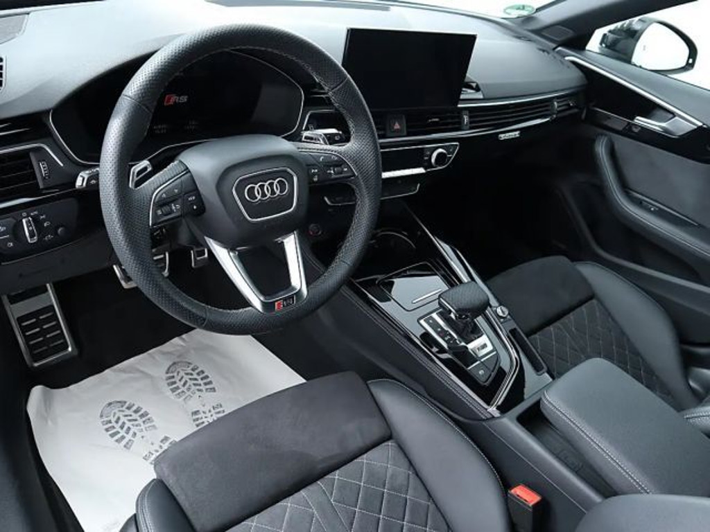 Audi RS4