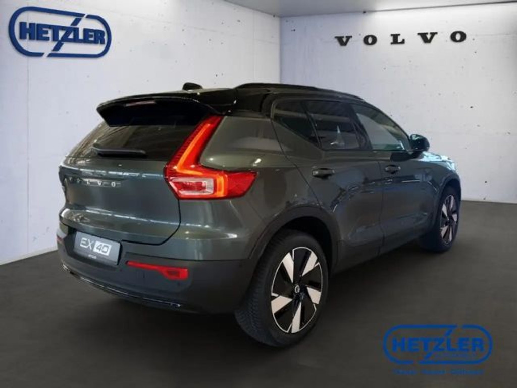 Volvo EX40