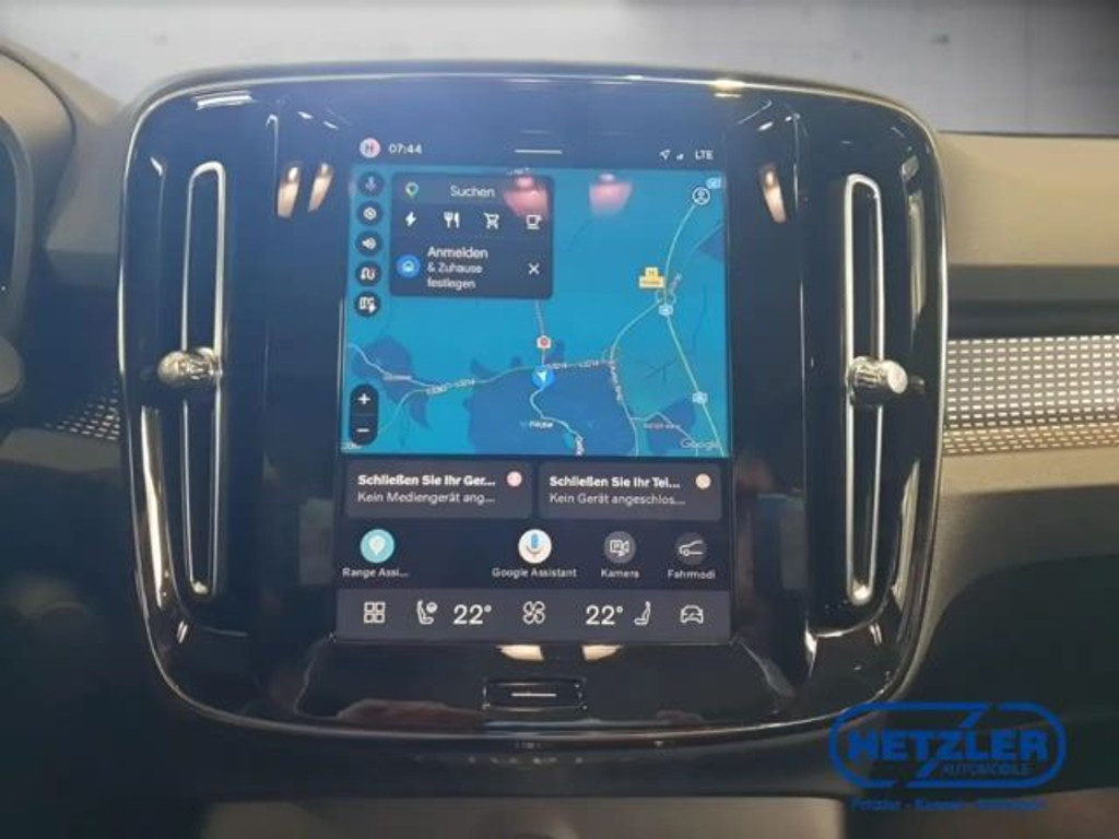 Volvo EX40