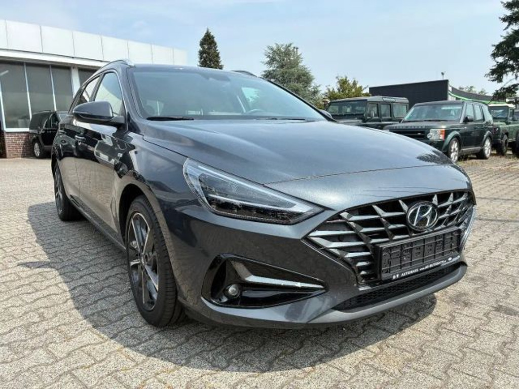 Hyundai i30 Hybrid Prime