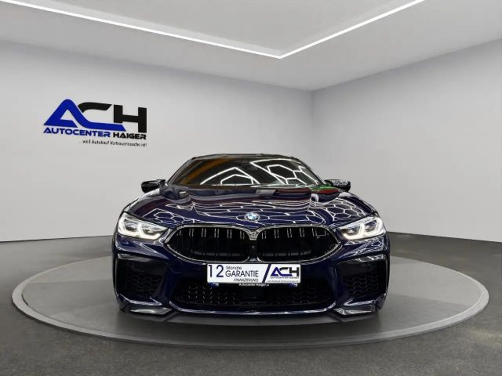 BMW M8