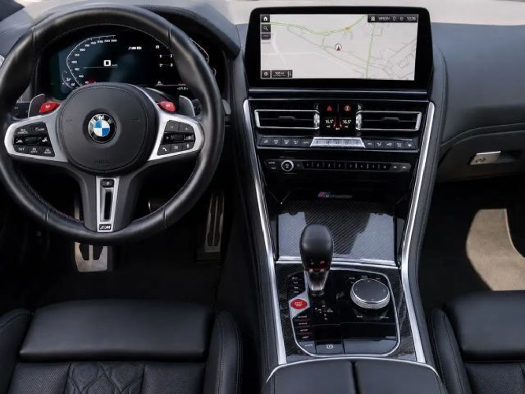 BMW M8