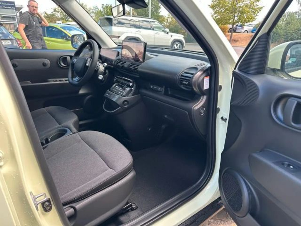 Hyundai INSTER