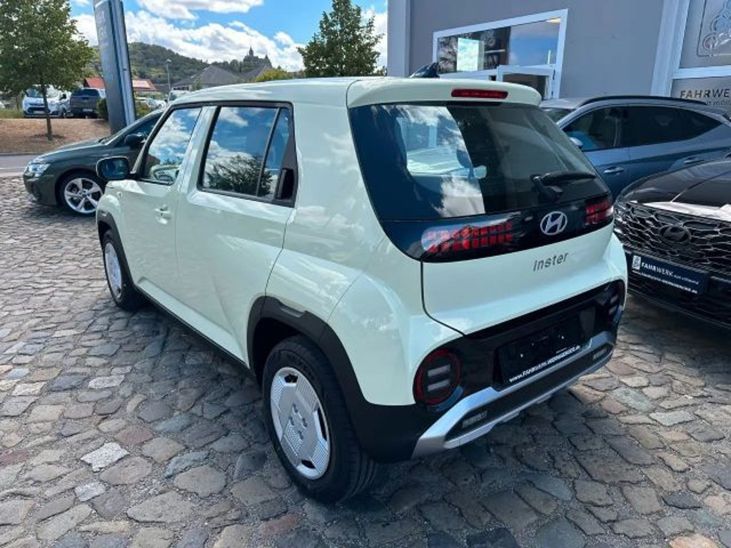 Hyundai INSTER